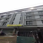 Oyo 93958 J&B Smart Jatinegara